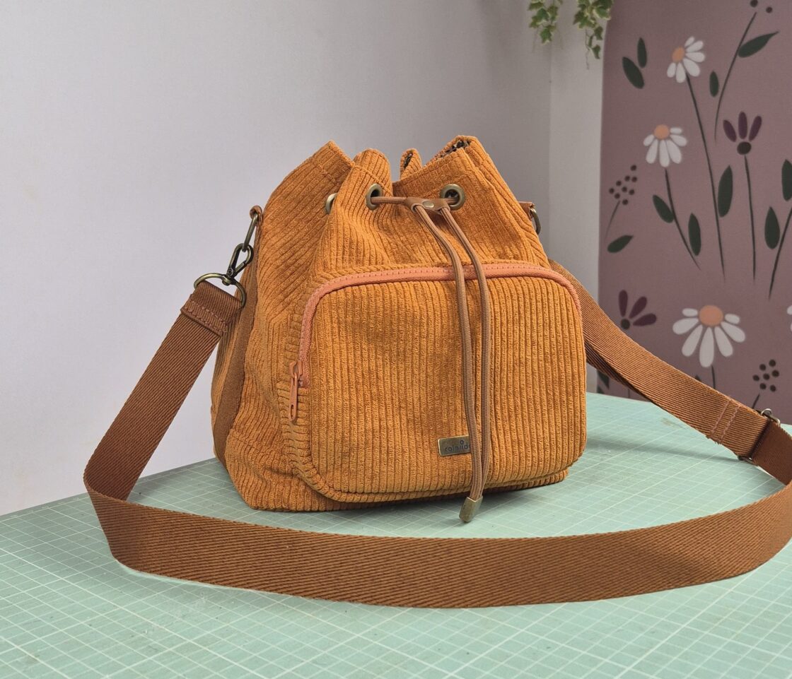 BUCKET BAG PAM